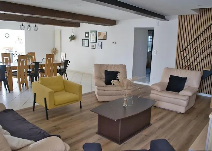 A La Ferme - بيت للعطل Le Boupère